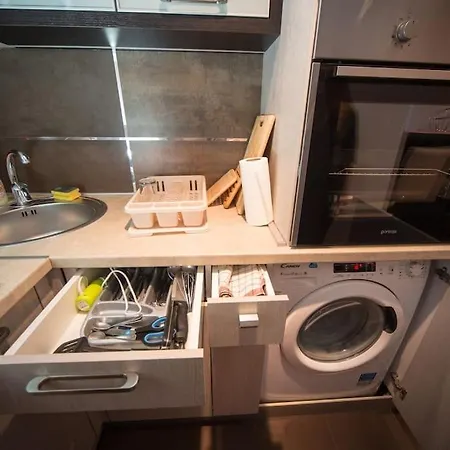 Story Apartment *